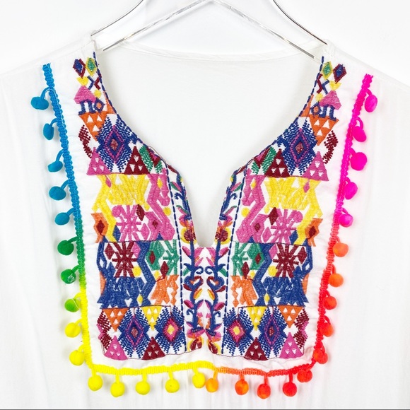 Fashion | Beach Resort White Caftan Boho Pom Pom Embroidery - Picture 3 of 7